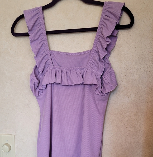 Lavender Ruffled Tank Top Excellent Condition - Picture 3 of 4